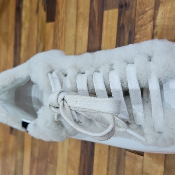 🔥 PRADA White Shearling Leather Sneakers – Size 37 (US 6.5-7) 🔥 - Picture 11 of 11